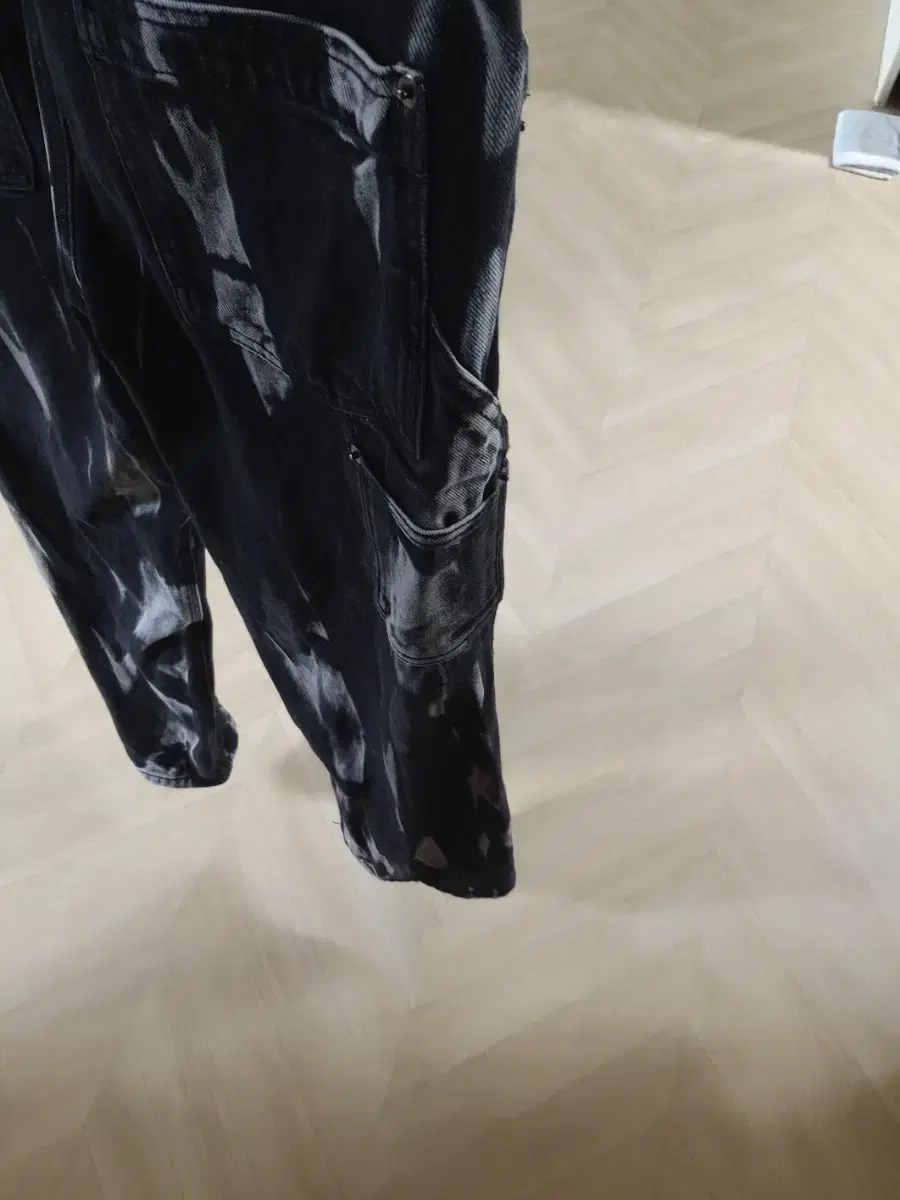 thumbnail-4